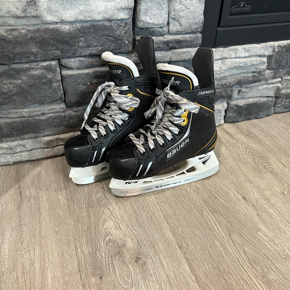 Bauer Kids Black and Yellow Ice Hockey Skates
